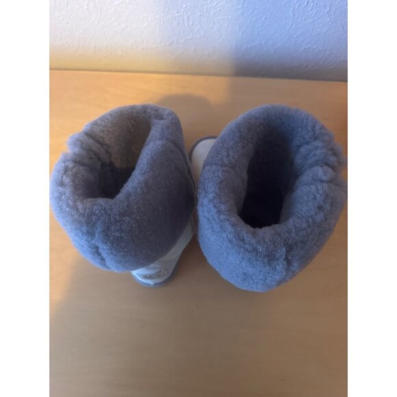 Jumbo UGG Australia Tall Lace Boots Sz 7-8 - Picture 7 of 7